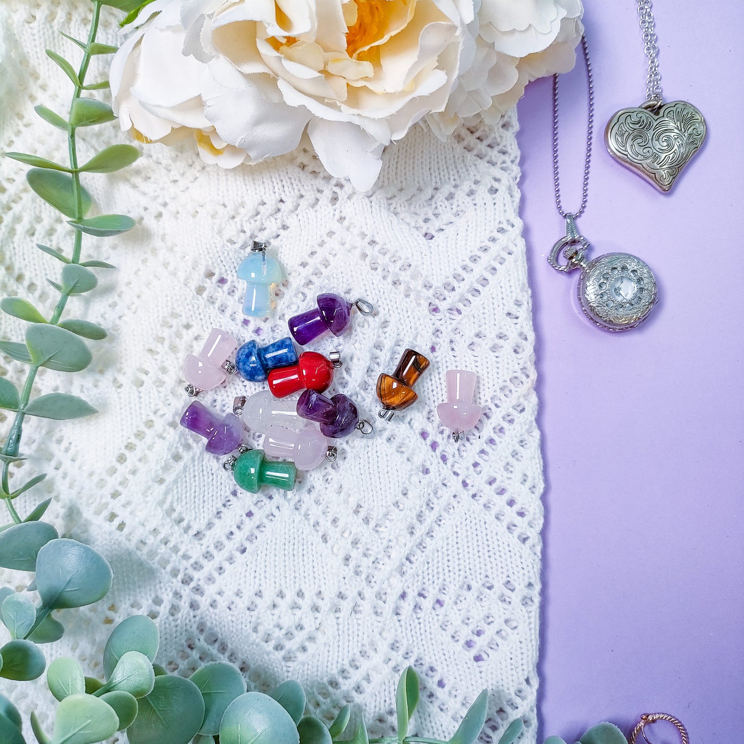 Kristalliriipus lajitelma sieni