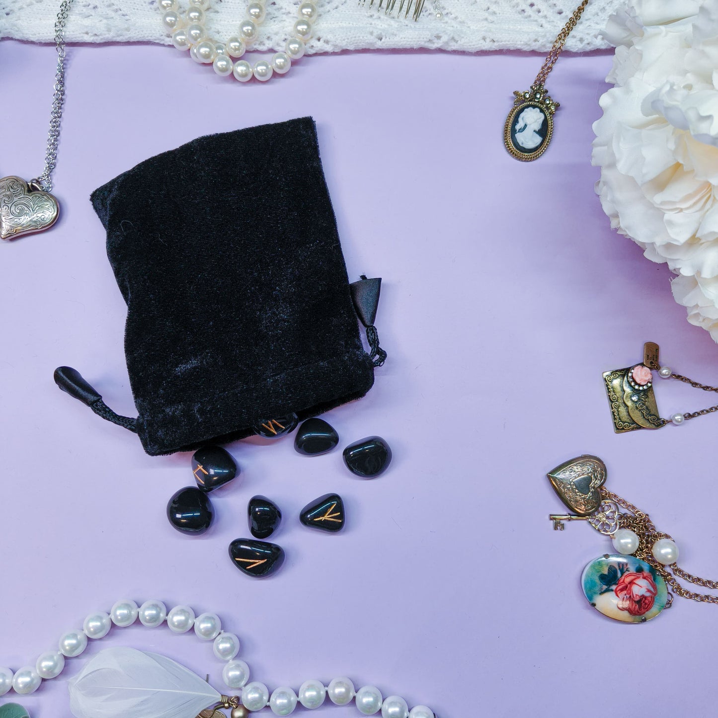 Riimusetti musta jaspis