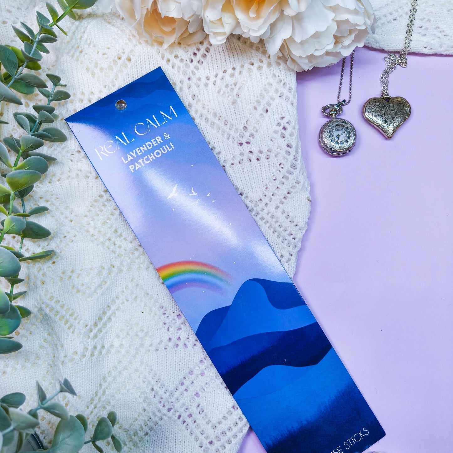 Suitsuketikut onnellisuus