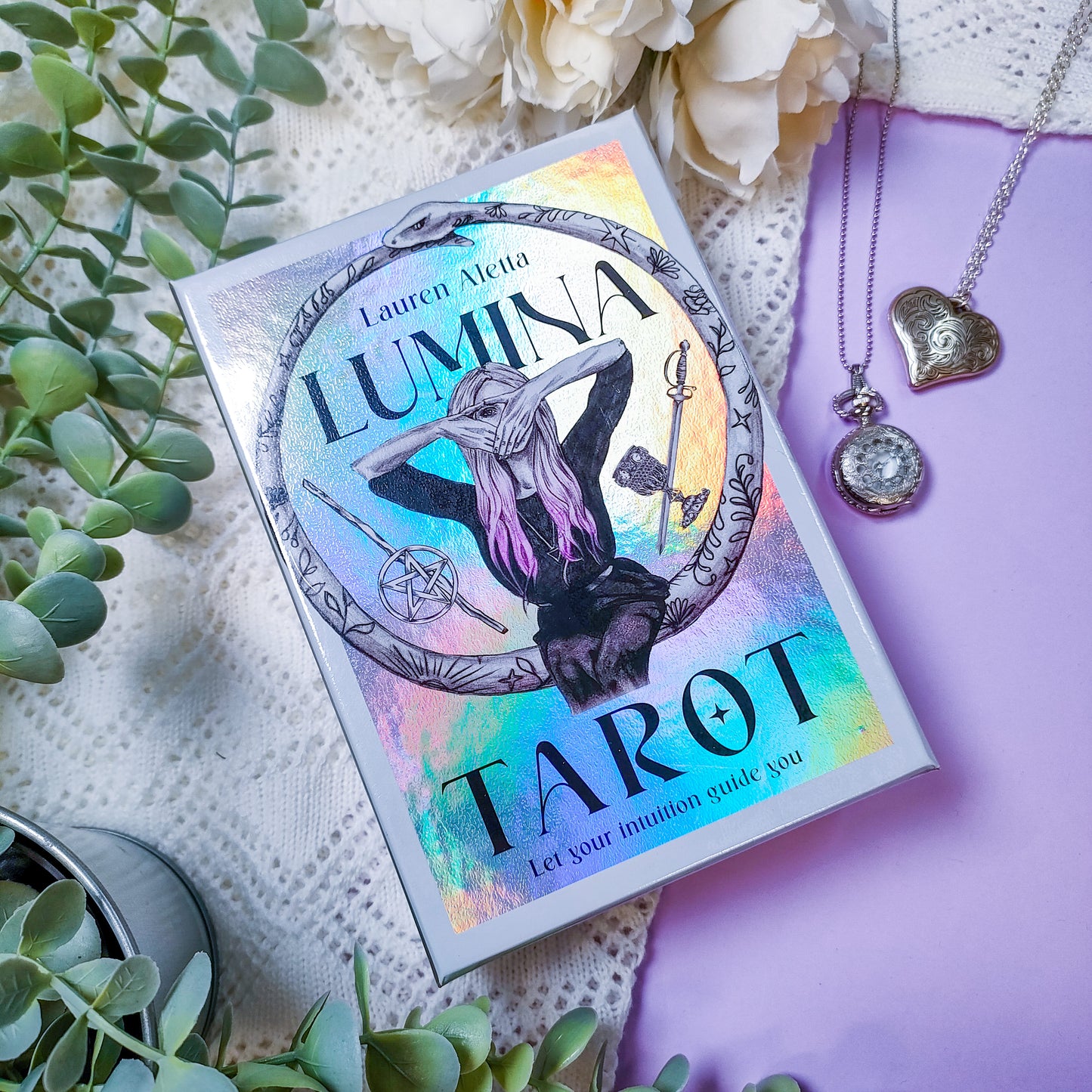 Tarot-kortit Lumina Tarot