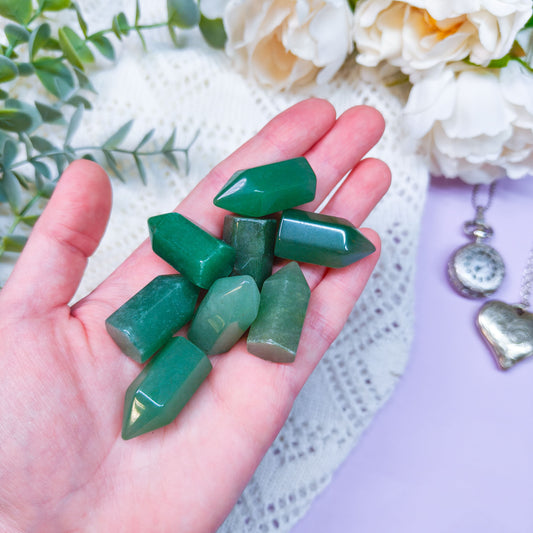 Vihreä aventuriini minitorni